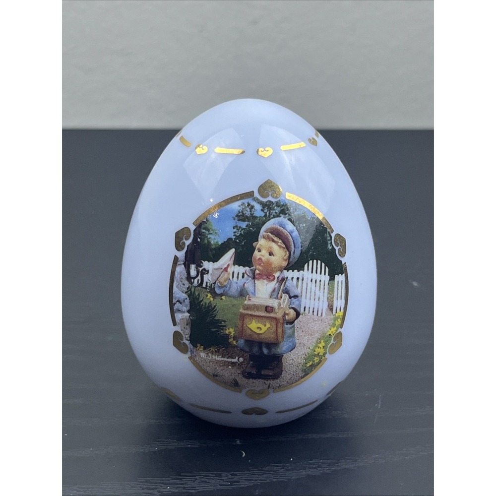 1993 Danbury Mint M.J. Hummel "The Postman" Porcelain Egg Collectible